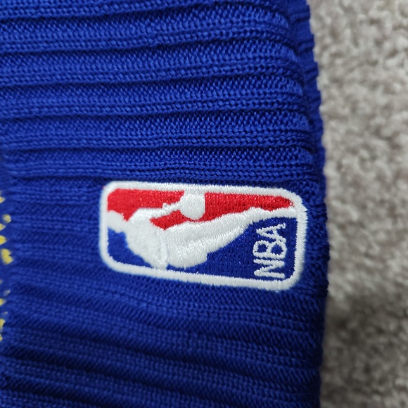 Golden State Warriors Pom Beanie Blue New Era Winter Logo - Picture 4 of 6